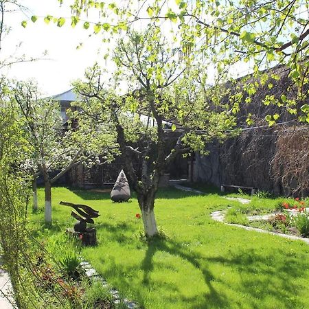 Berlin Art Hotel Gyumri Eksteriør bilde
